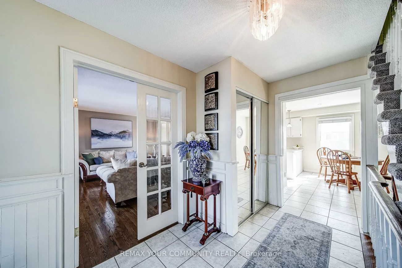 911, Ferndale, Gorham-College Manor, Newmarket
