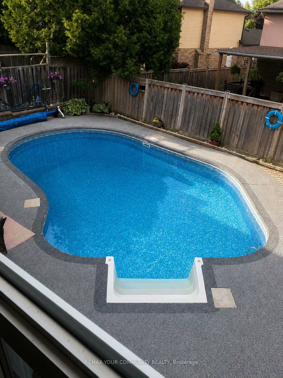 911, Ferndale, Gorham-College Manor, Newmarket