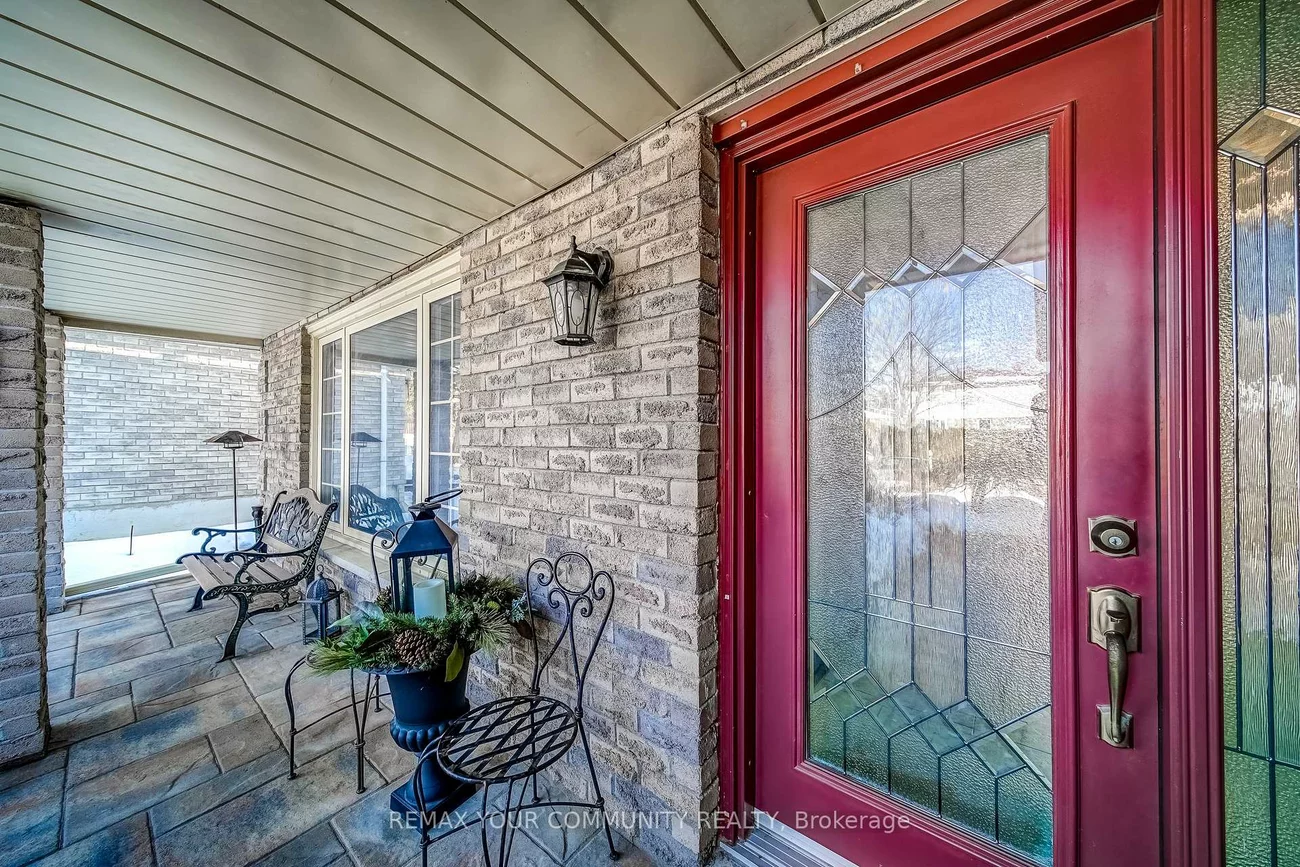 911, Ferndale, Gorham-College Manor, Newmarket