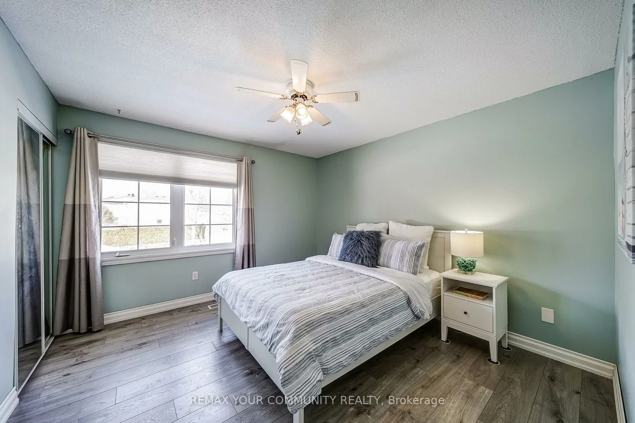 911, Ferndale, Gorham-College Manor, Newmarket