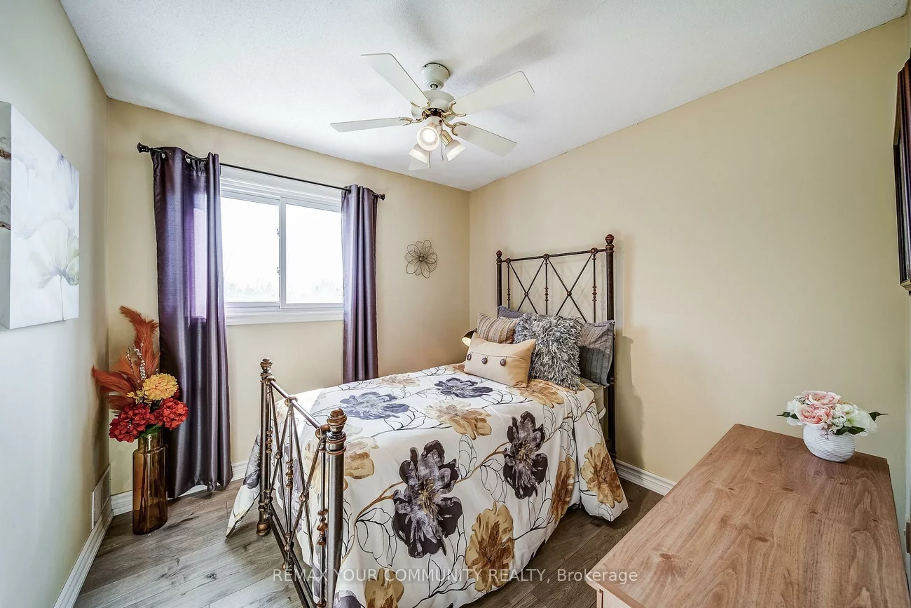 911, Ferndale, Gorham-College Manor, Newmarket