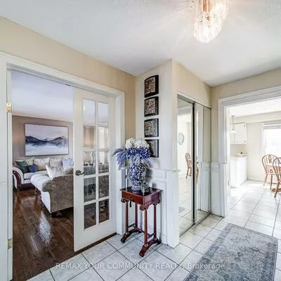 911, Ferndale, Gorham-College Manor, Newmarket