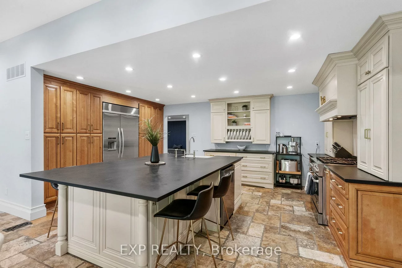 816, Norwick, Stonehaven-Wyndham, Newmarket