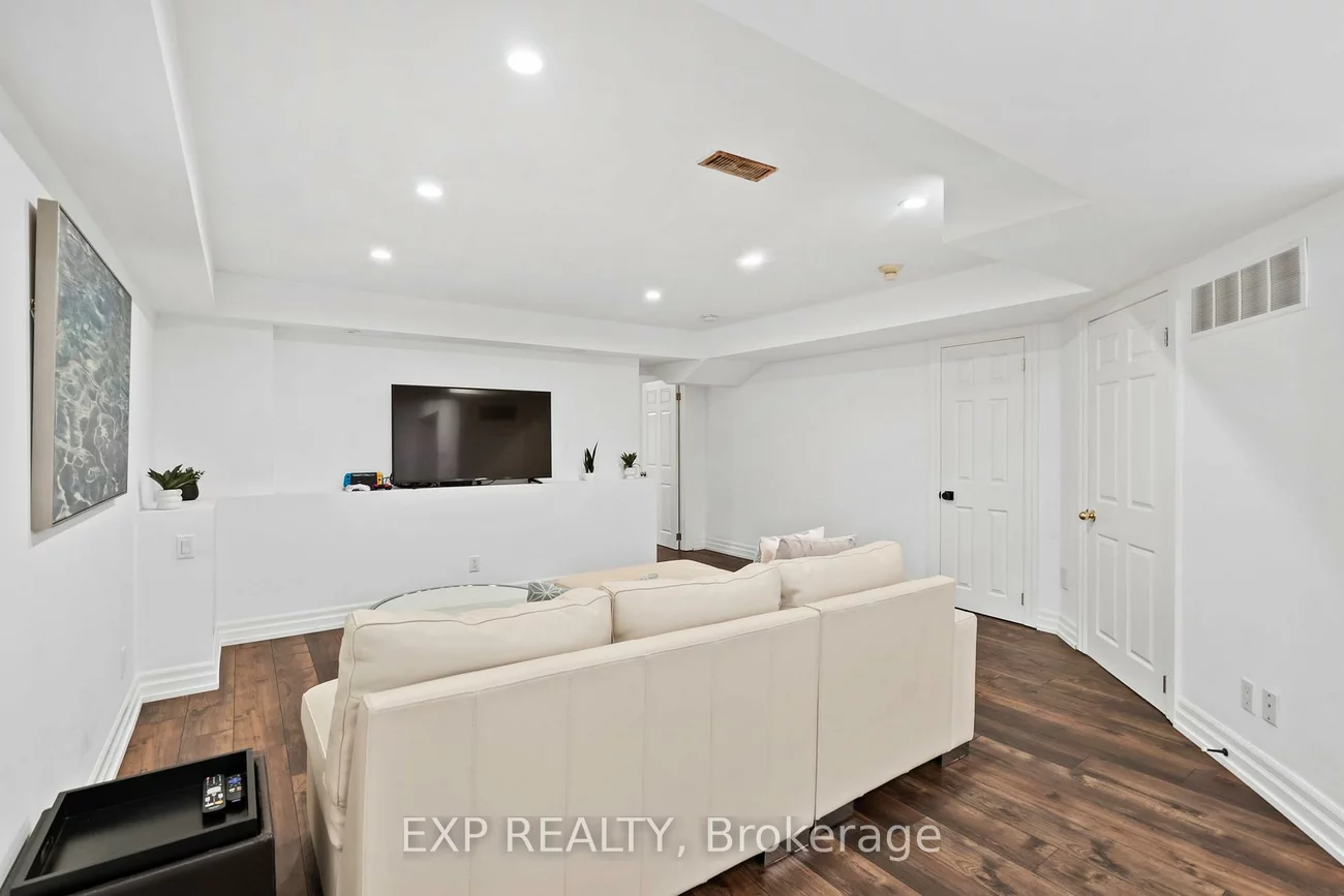 816, Norwick, Stonehaven-Wyndham, Newmarket