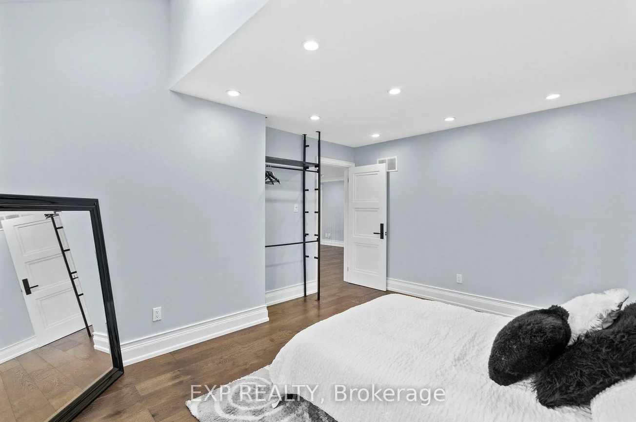 816, Norwick, Stonehaven-Wyndham, Newmarket
