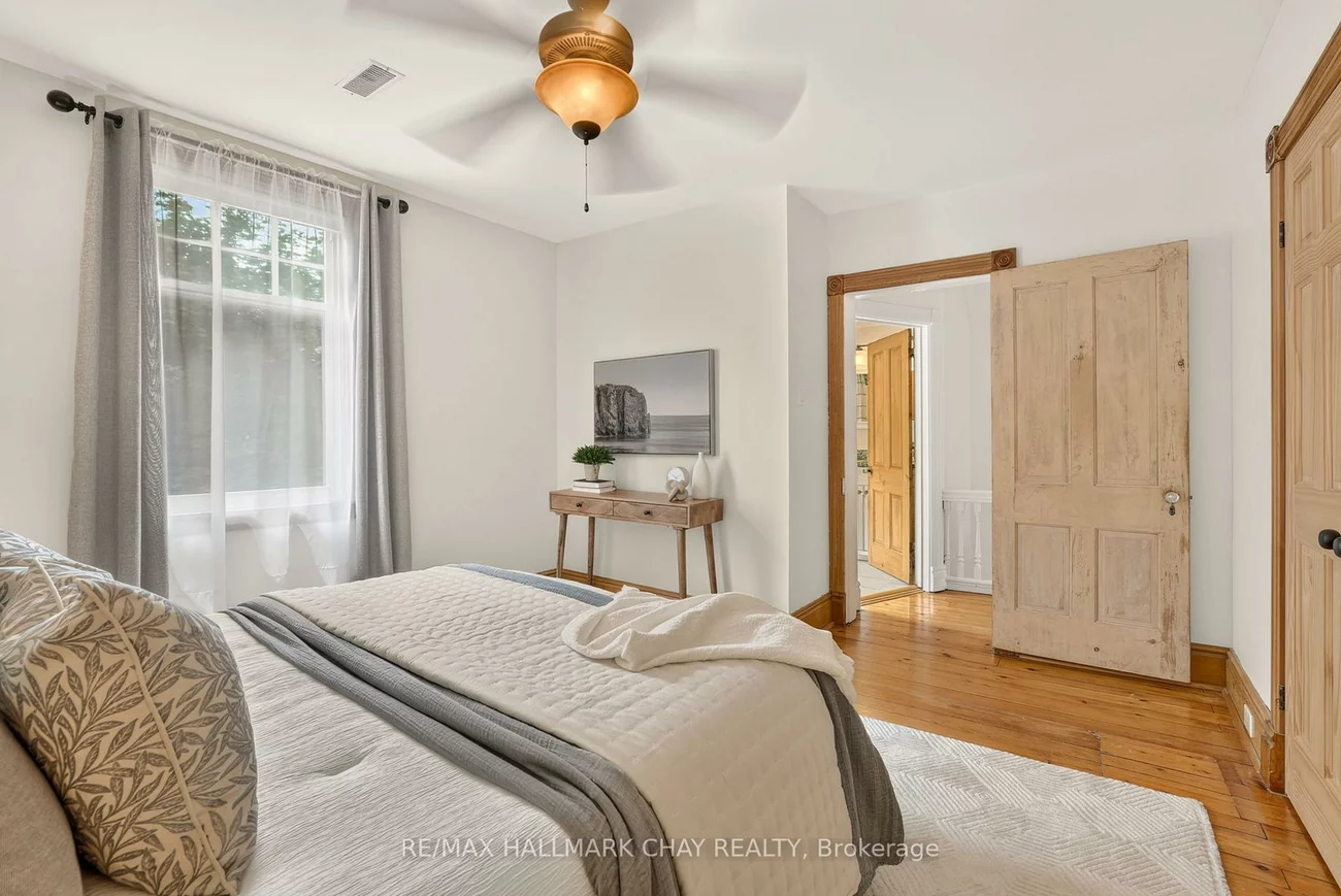 613, Queen, Central Newmarket, Newmarket