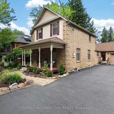 613, Queen, Central Newmarket, Newmarket