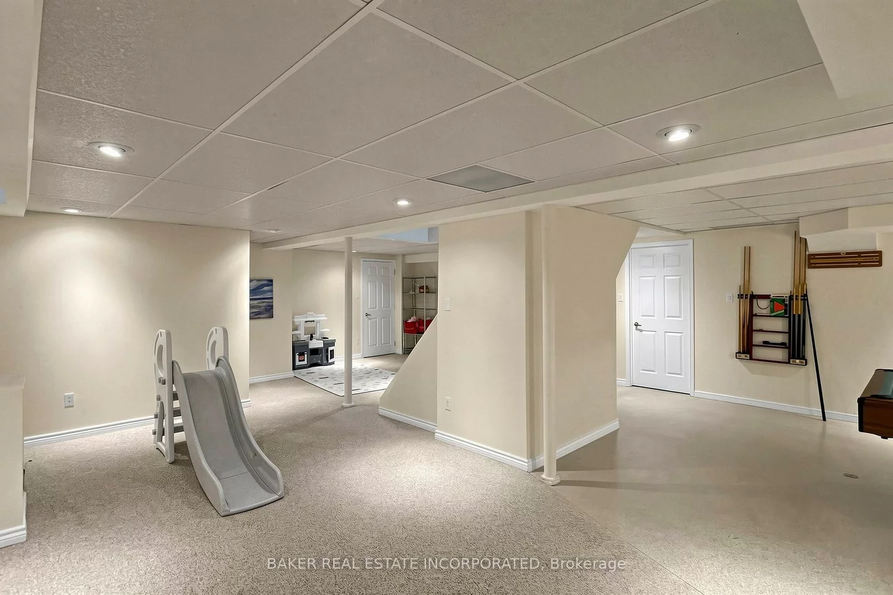 670, Leslie Valley, Huron Heights-Leslie Valley, Newmarket