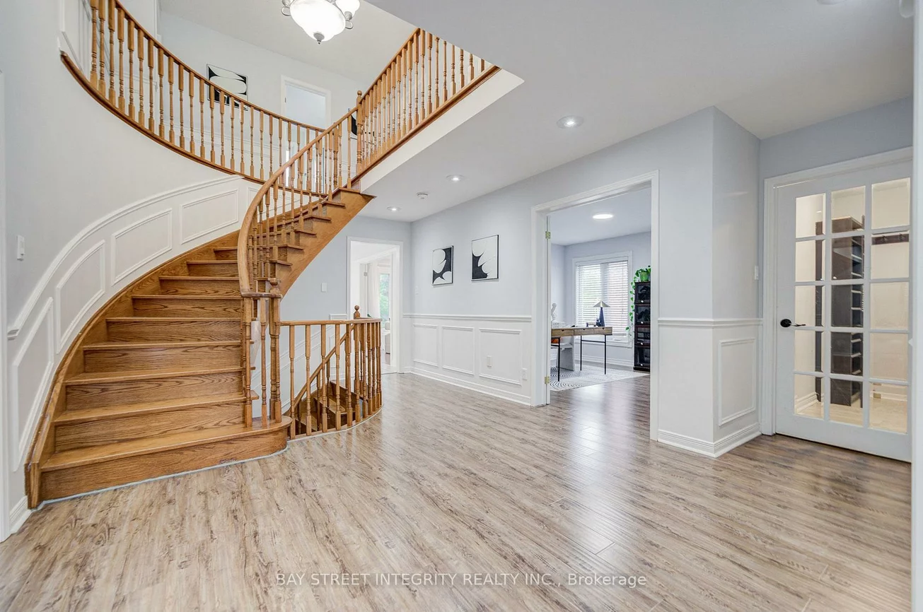 753, College Manor, Gorham-College Manor, Newmarket