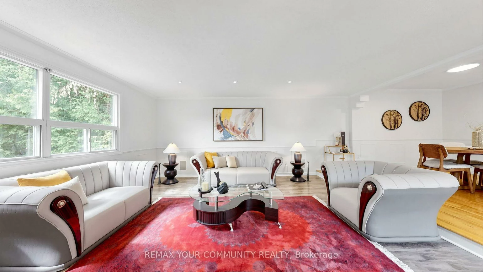 276, Currey, Central Newmarket, Newmarket