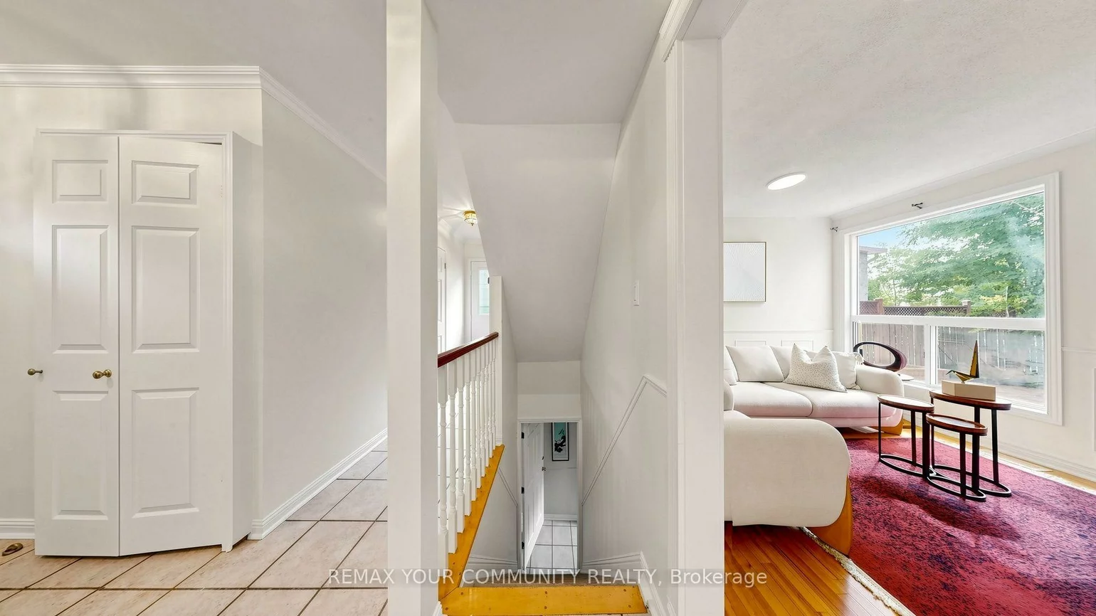 276, Currey, Central Newmarket, Newmarket