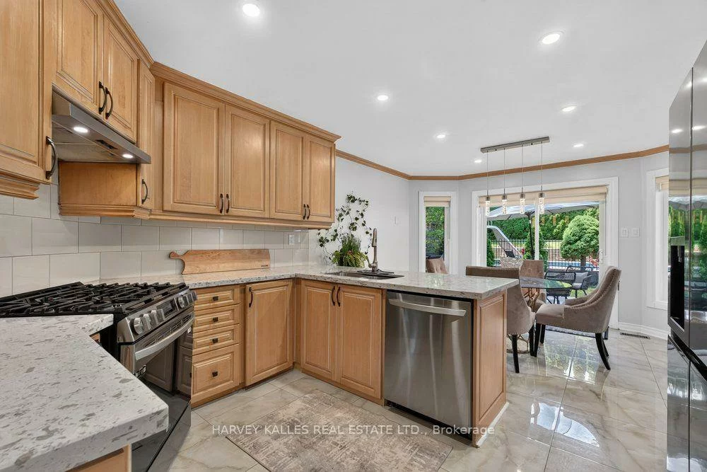 898, Stonehaven, Stonehaven-Wyndham, Newmarket