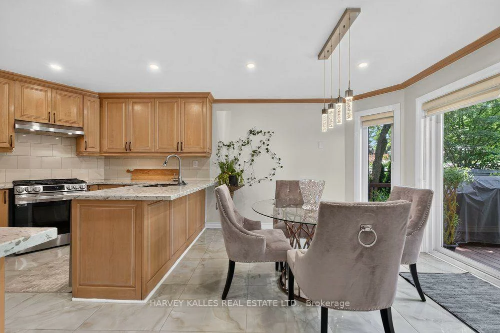 898, Stonehaven, Stonehaven-Wyndham, Newmarket