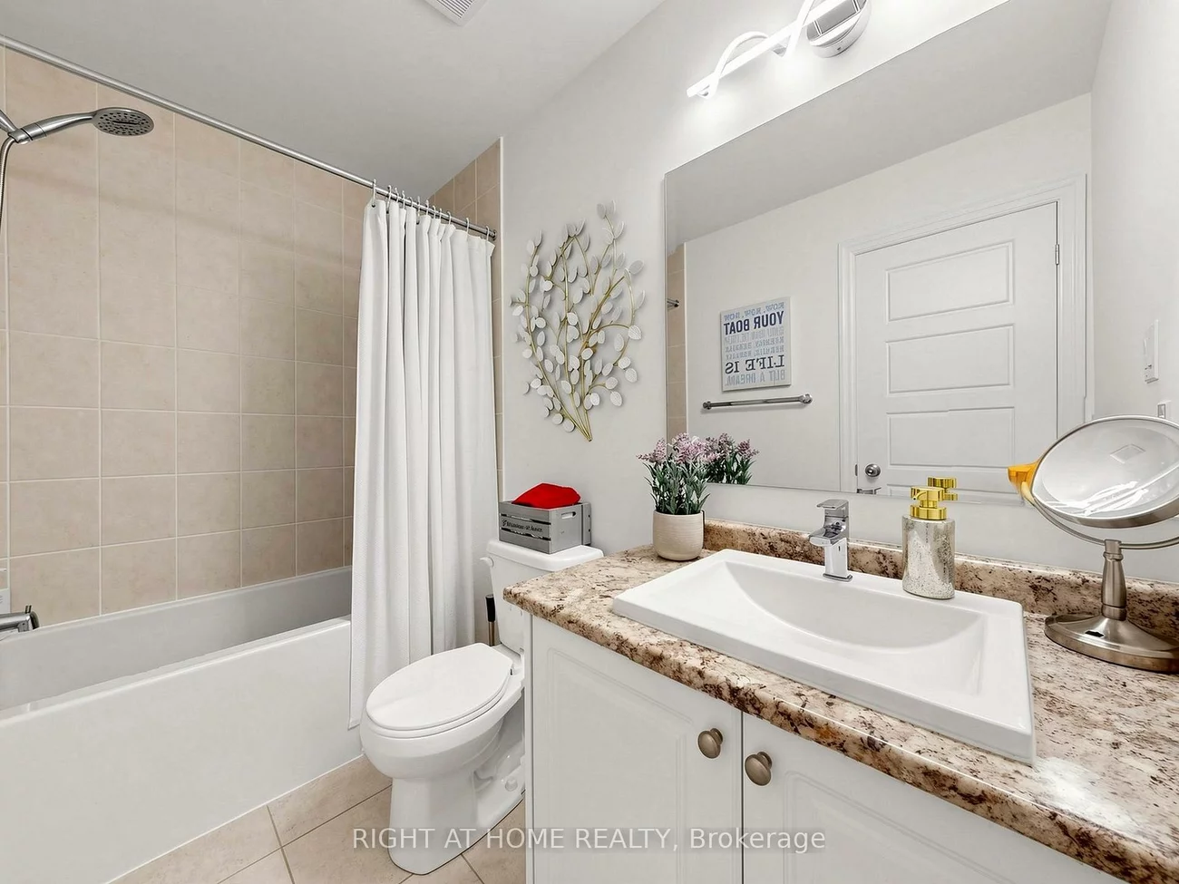 65, Allure, Woodland Hill, Newmarket