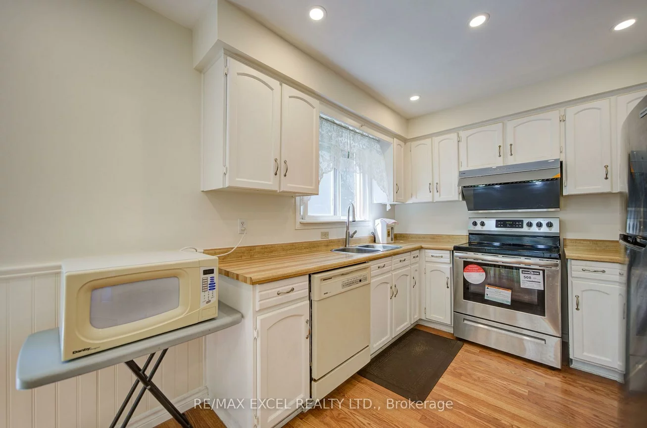 104, Lambeth, Gorham-College Manor, Newmarket
