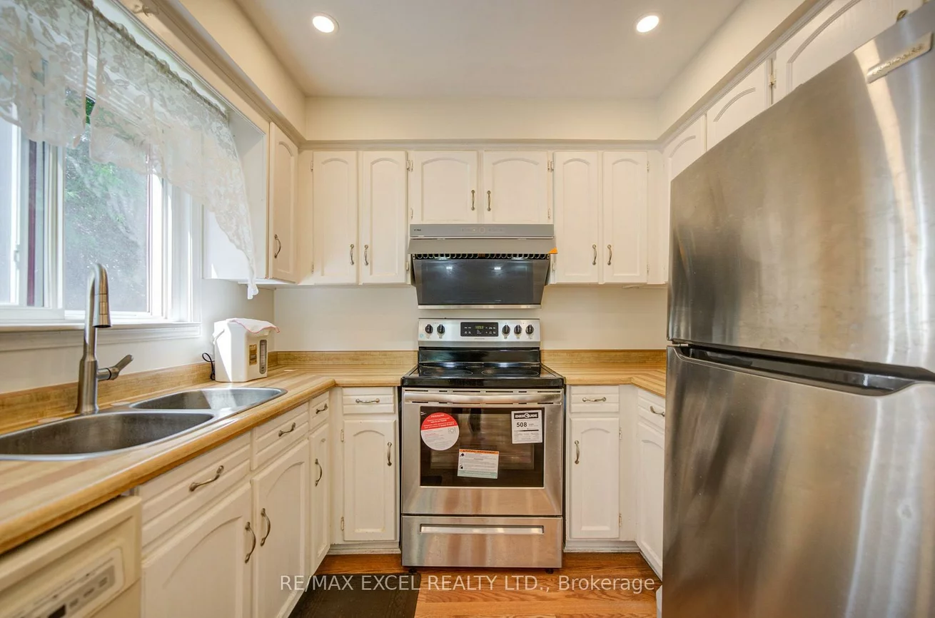 104, Lambeth, Gorham-College Manor, Newmarket