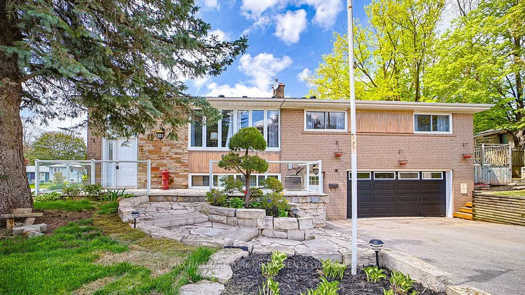 689, Sunnypoint, Huron Heights-Leslie Valley, Newmarket