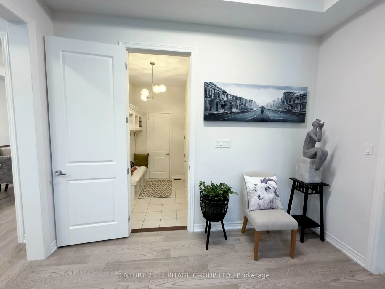 24, Alf Neely, Glenway Estates, Newmarket