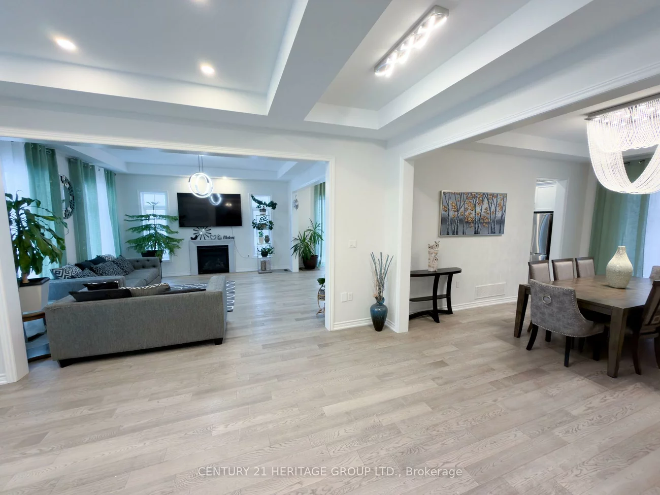 24, Alf Neely, Glenway Estates, Newmarket