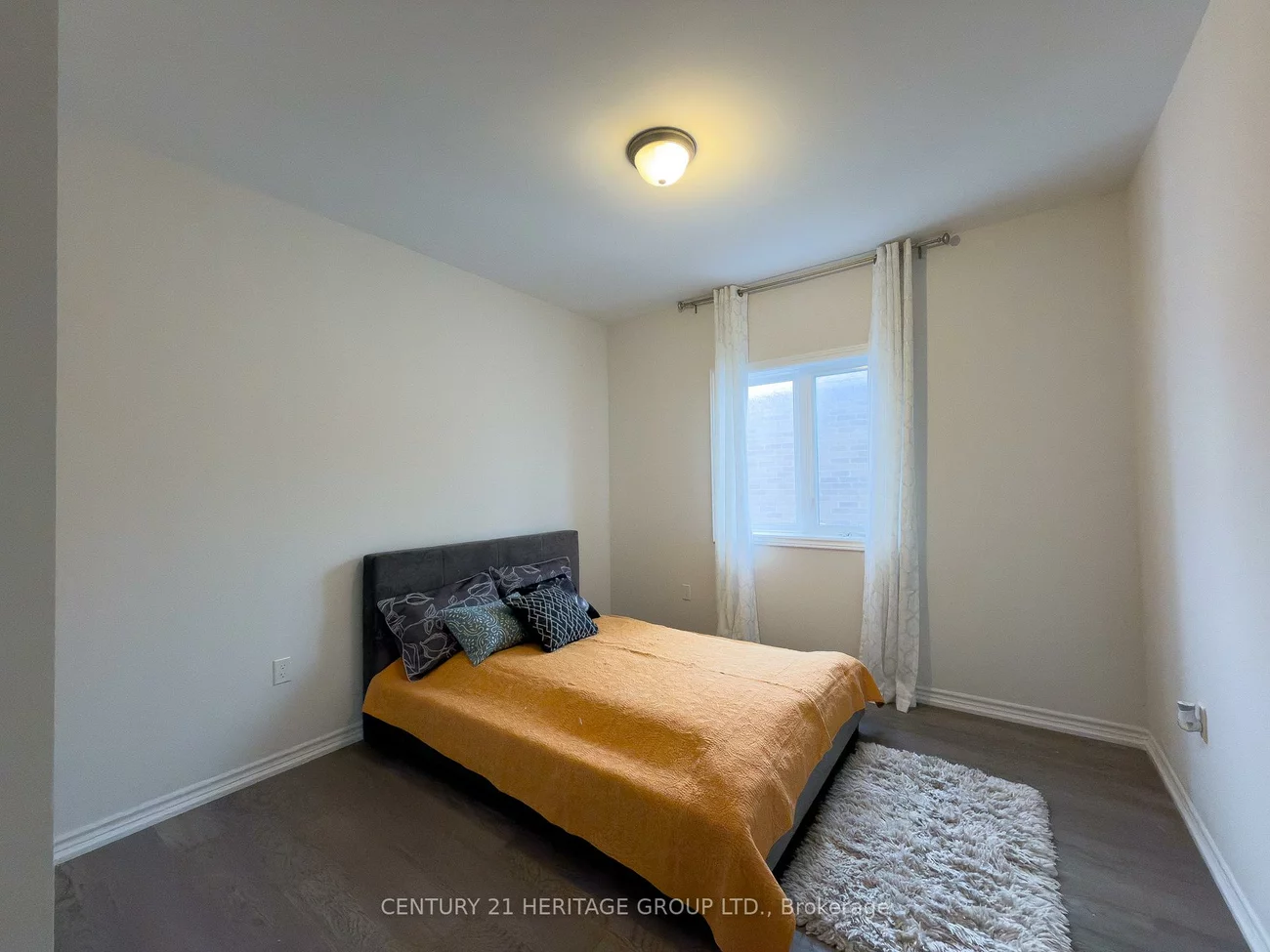 24, Alf Neely, Glenway Estates, Newmarket