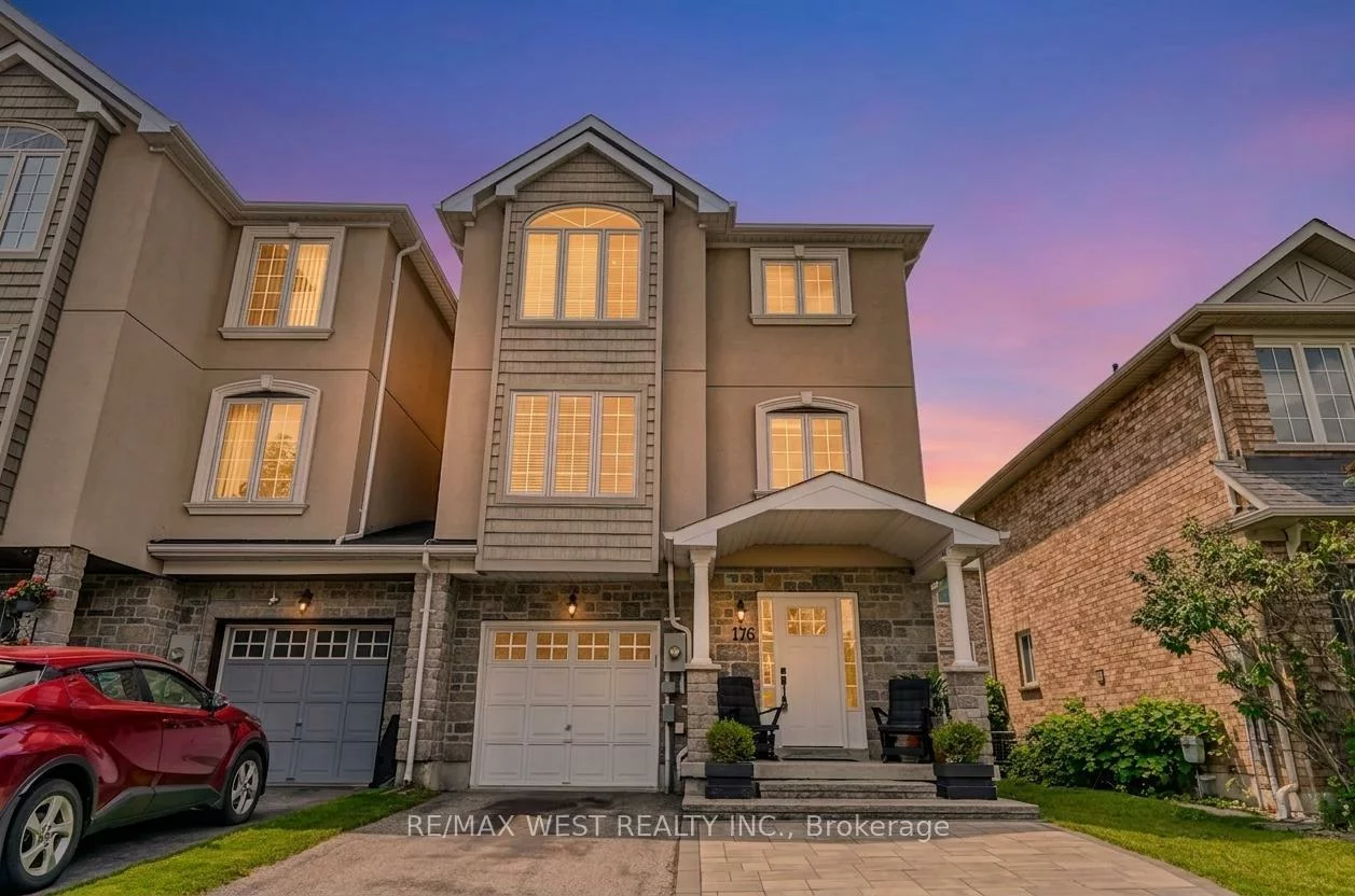 176, Gail Parks, Woodland Hill, Newmarket