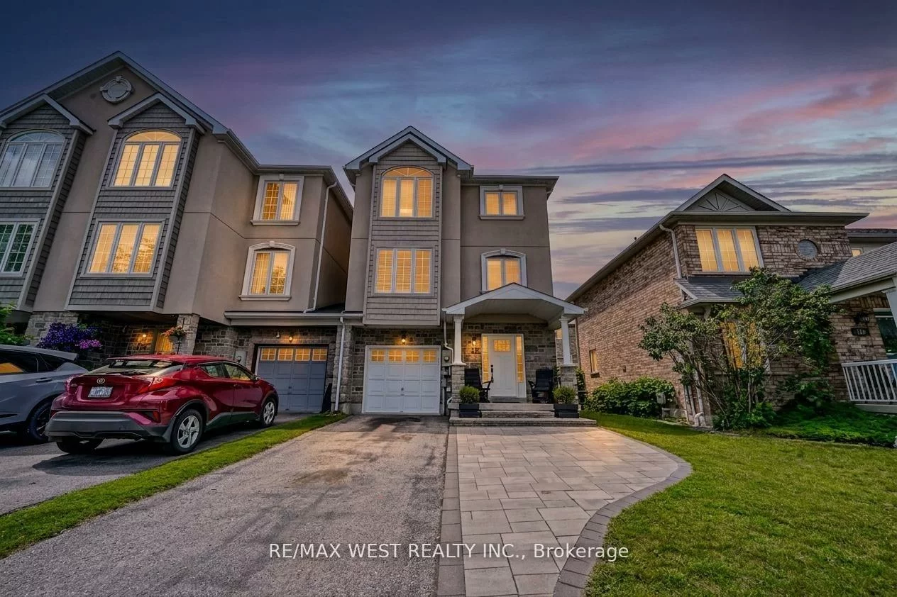 176, Gail Parks, Woodland Hill, Newmarket