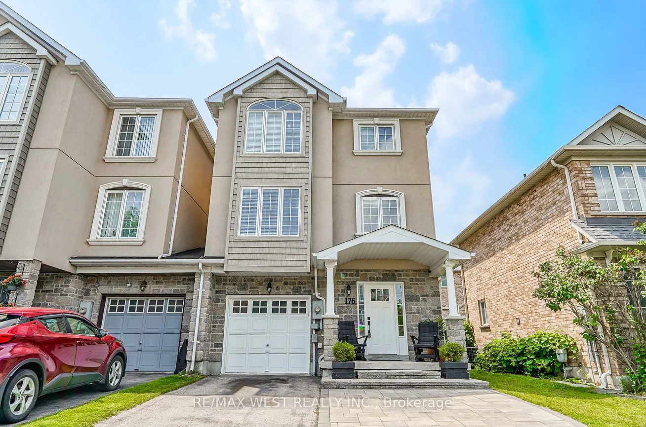 176, Gail Parks, Woodland Hill, Newmarket