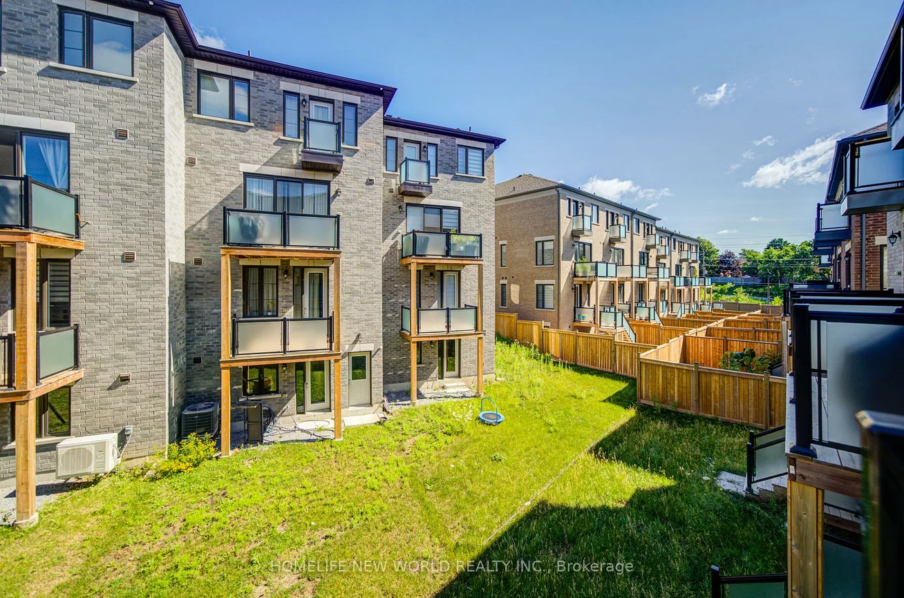 216, Vermont, Summerhill Estates, Newmarket