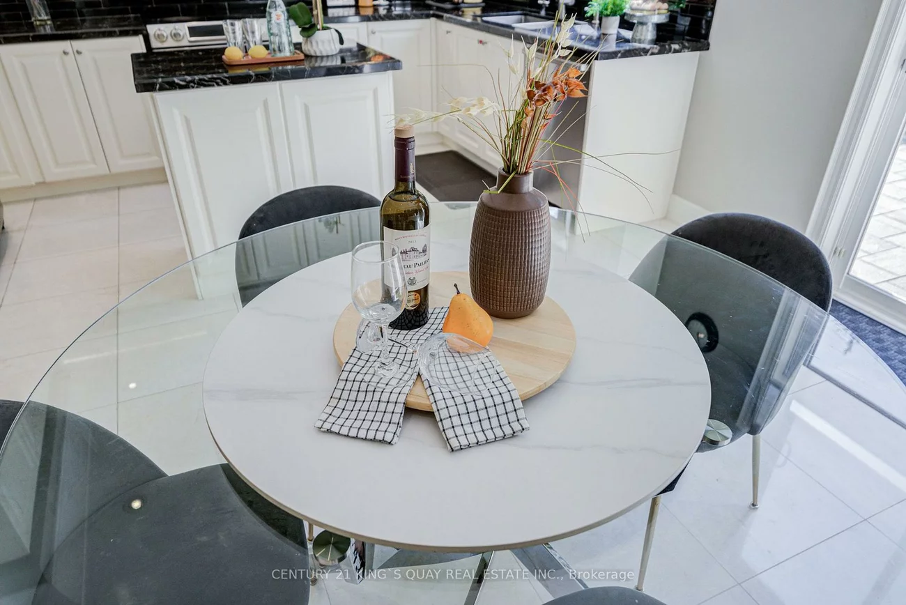 1177, Stuffles, Stonehaven-Wyndham, Newmarket