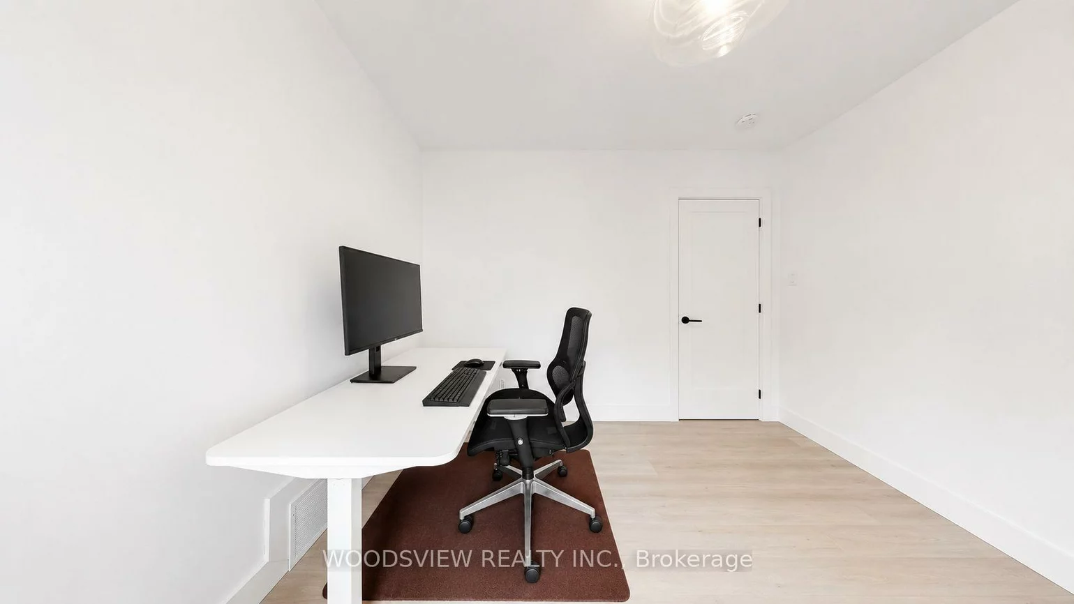 388, Eagle, Central Newmarket, Newmarket