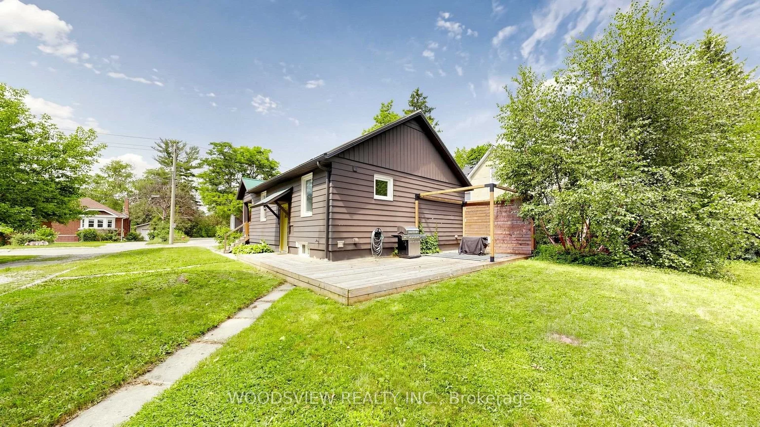 388, Eagle, Central Newmarket, Newmarket