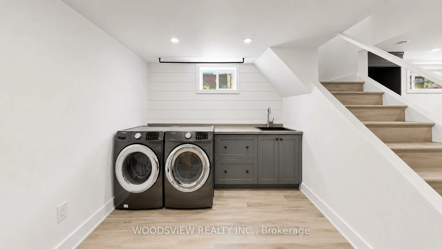 388, Eagle, Central Newmarket, Newmarket