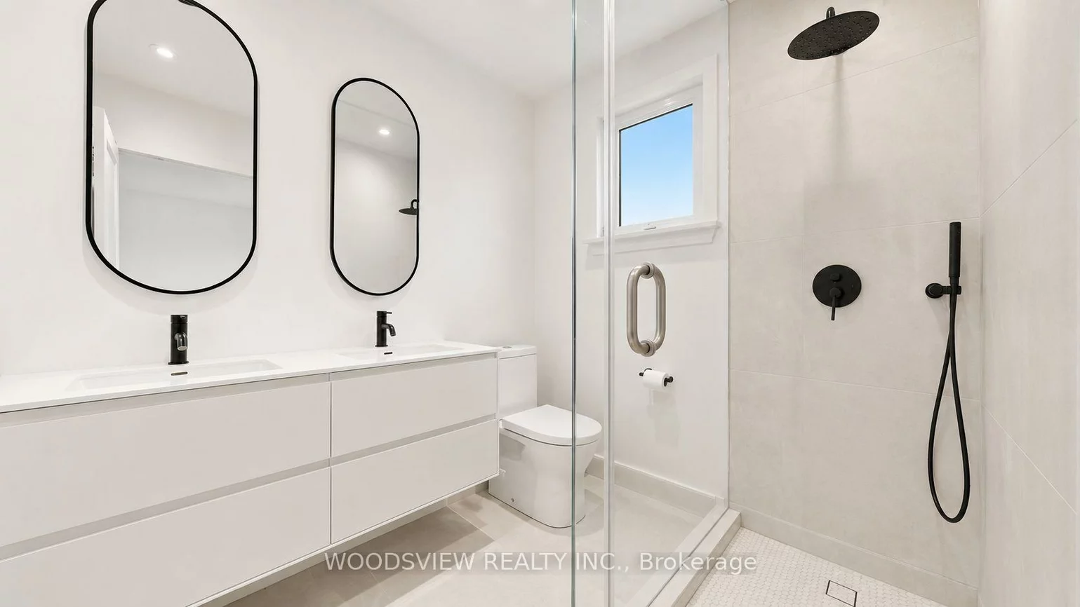 388, Eagle, Central Newmarket, Newmarket