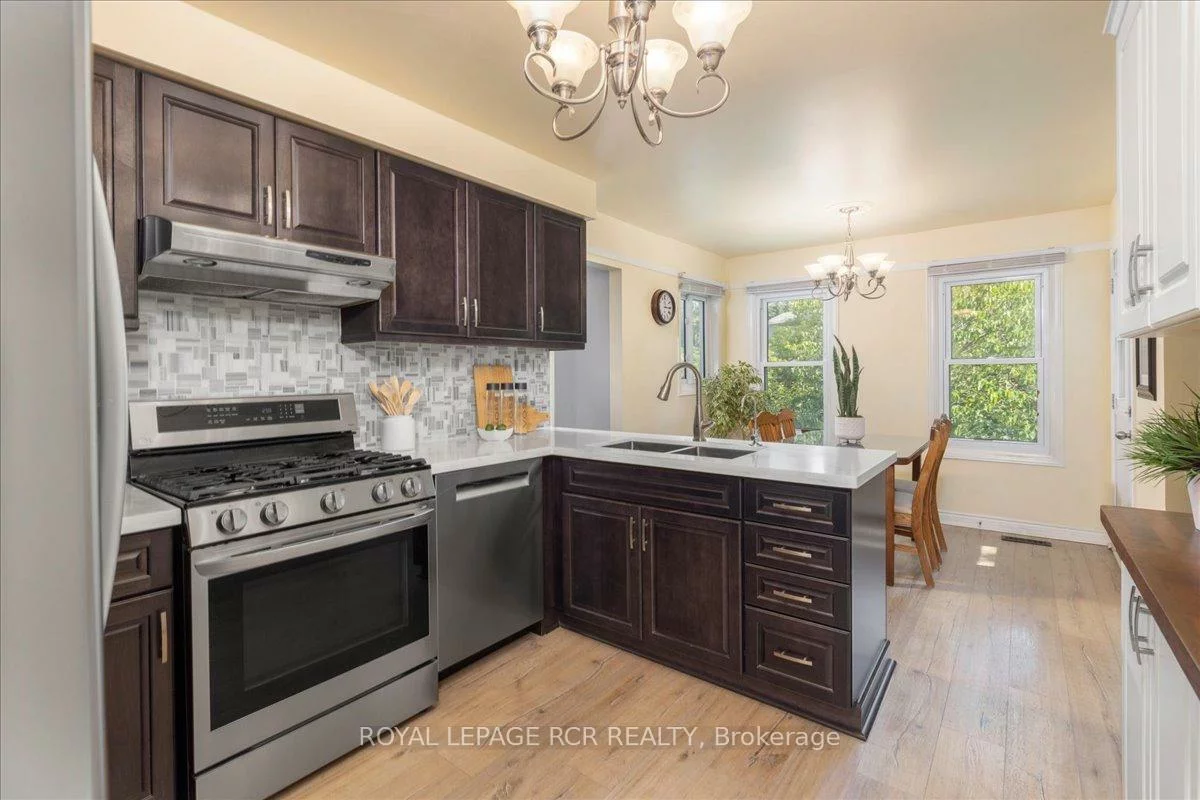 988, Krista, Huron Heights-Leslie Valley, Newmarket