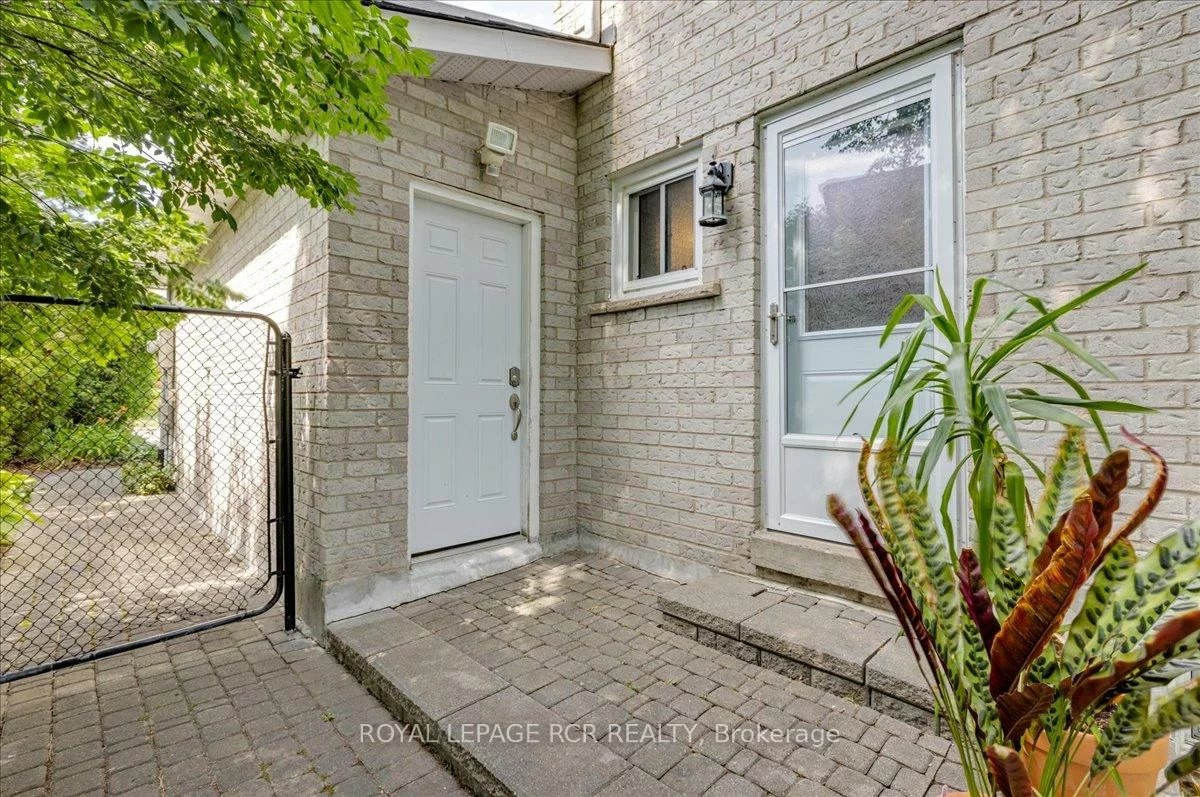 988, Krista, Huron Heights-Leslie Valley, Newmarket
