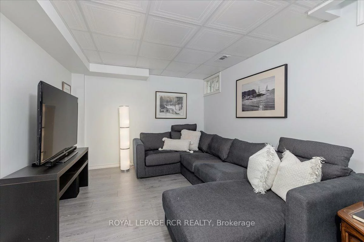 988, Krista, Huron Heights-Leslie Valley, Newmarket