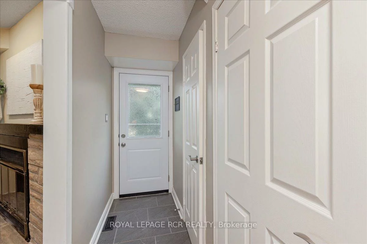 988, Krista, Huron Heights-Leslie Valley, Newmarket