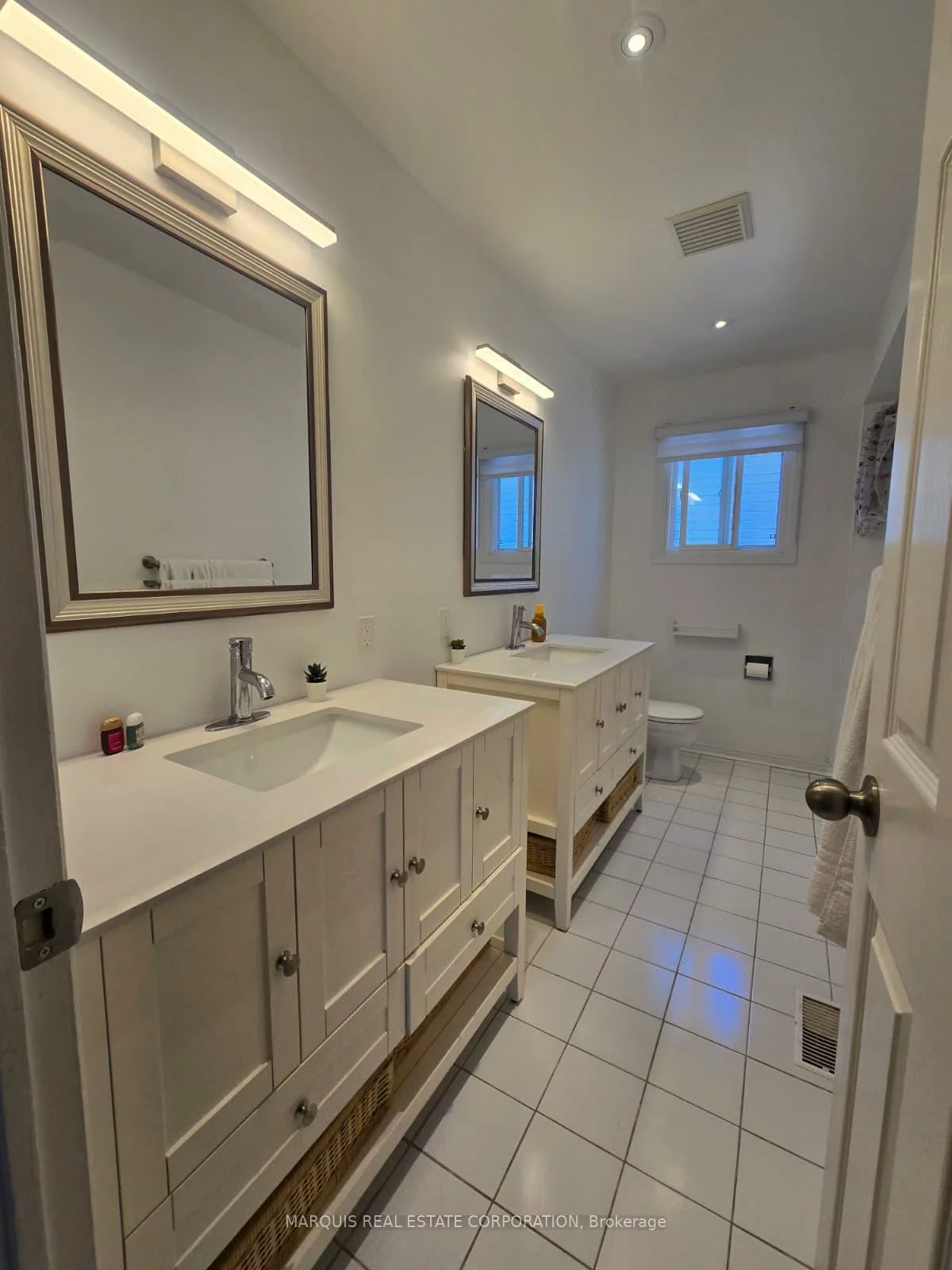 198, Forsyth, Bristol-London, Newmarket