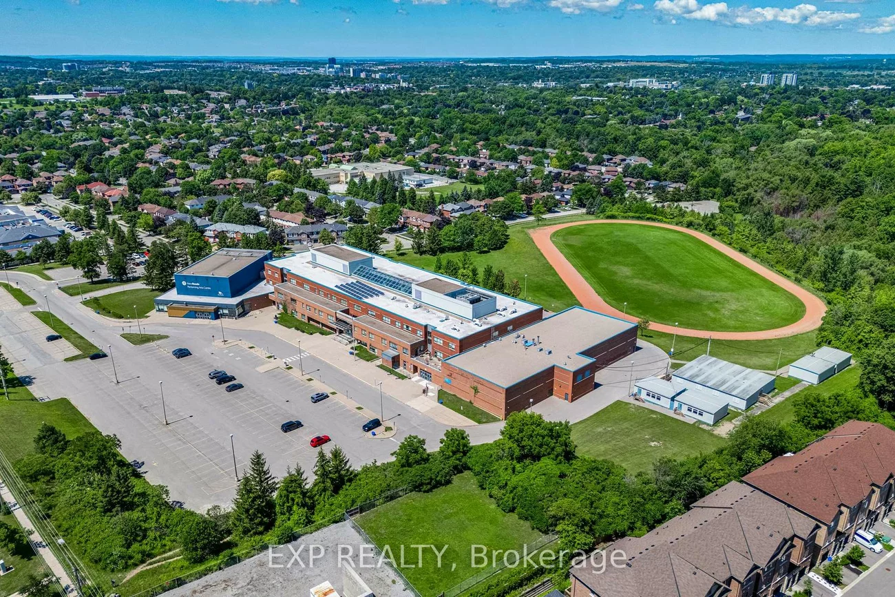 104, Gordon, Gorham-College Manor, Newmarket