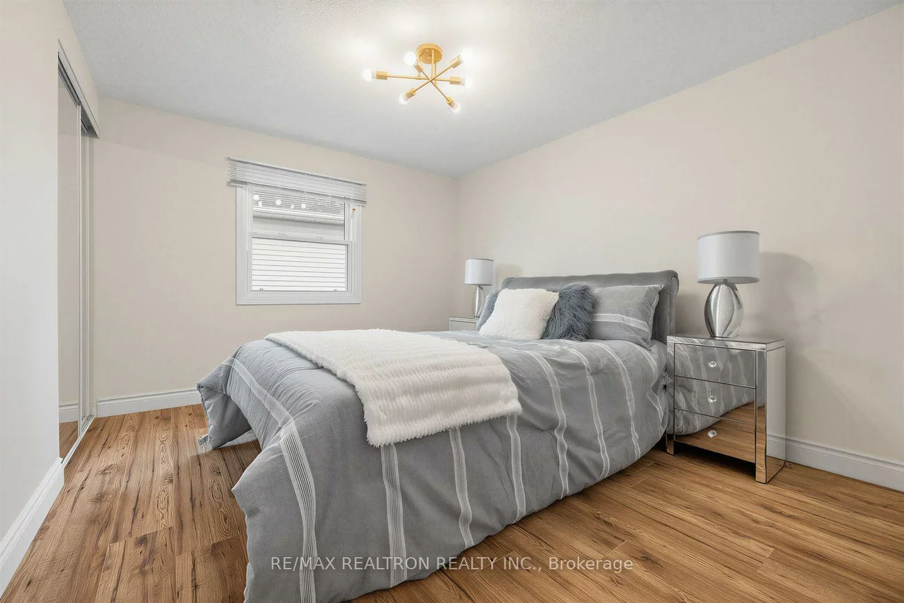 416, Alex Doner, Glenway Estates, Newmarket
