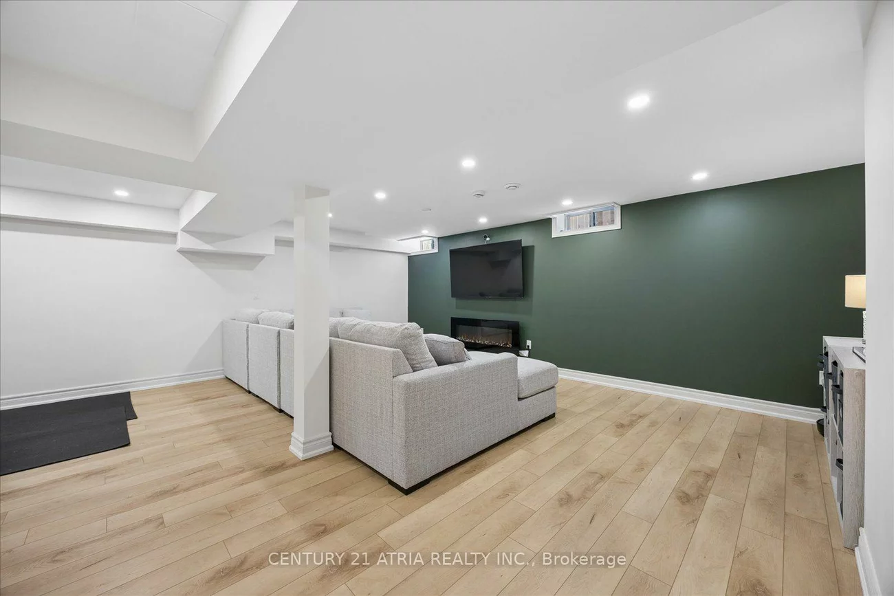 1040, Birchwood, Gorham-College Manor, Newmarket