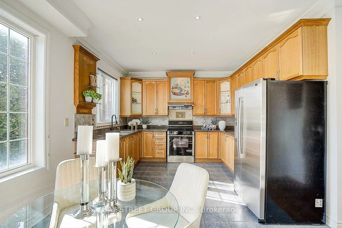 57, Gail Parks, Woodland Hill, Newmarket
