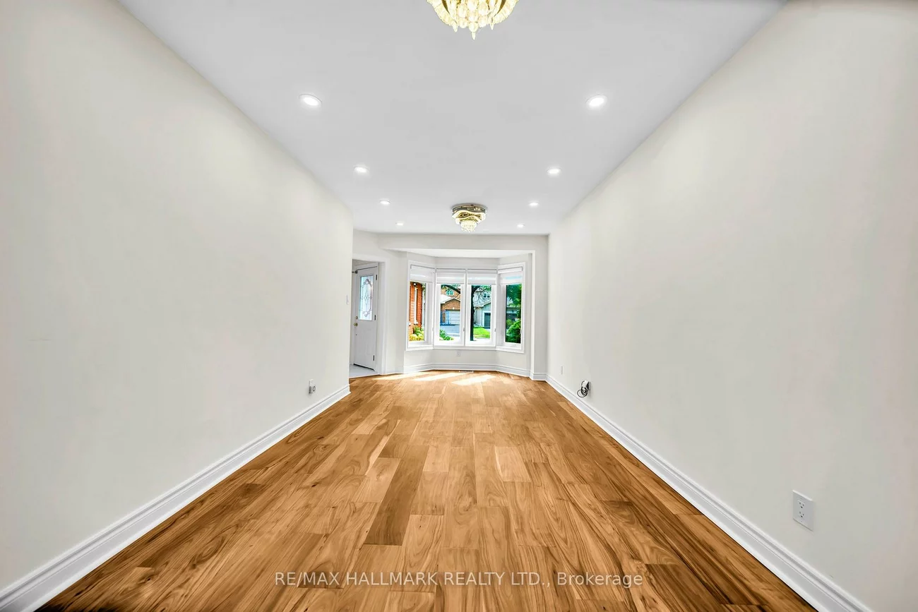 872, Hilton, Stonehaven-Wyndham, Newmarket