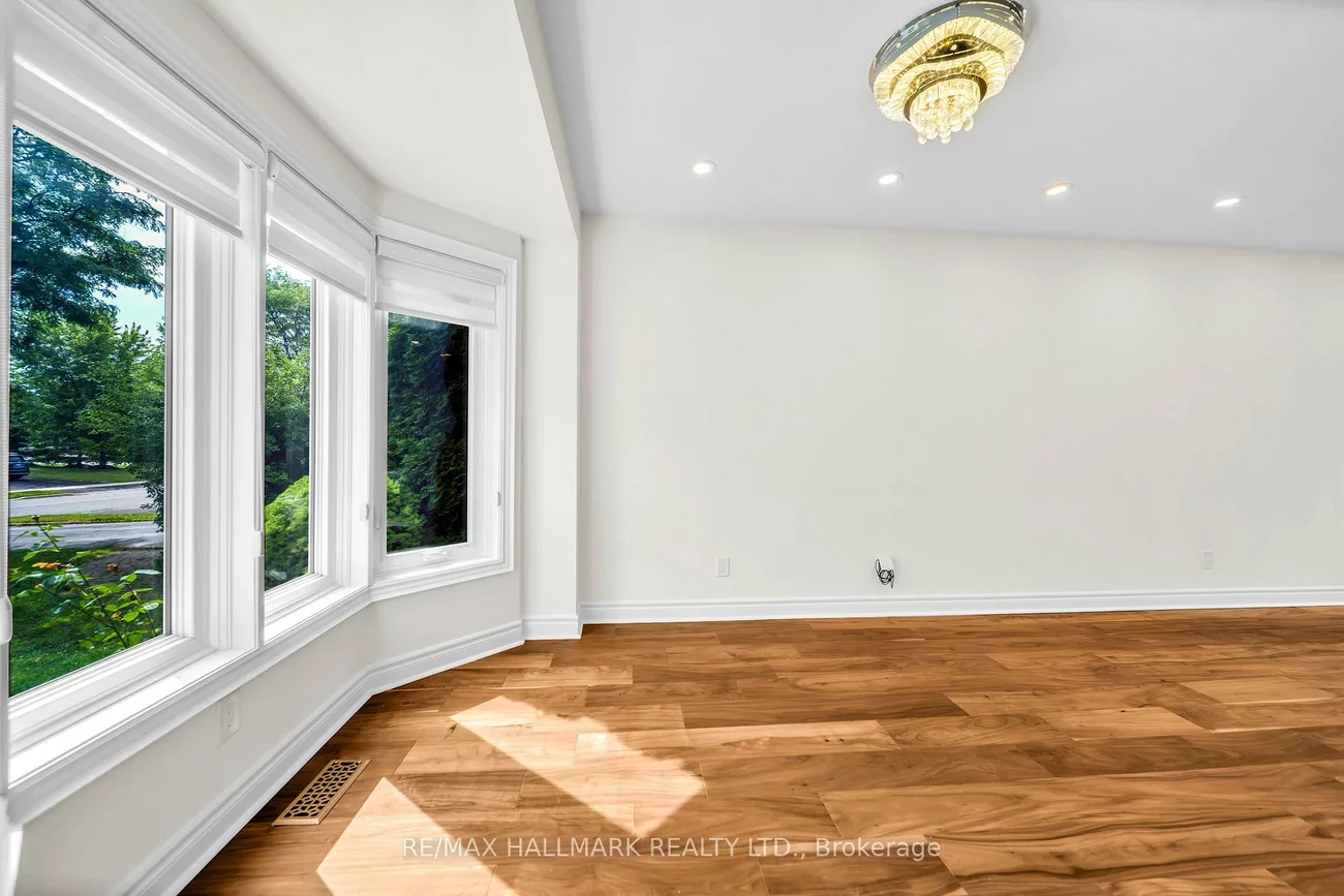 872, Hilton, Stonehaven-Wyndham, Newmarket