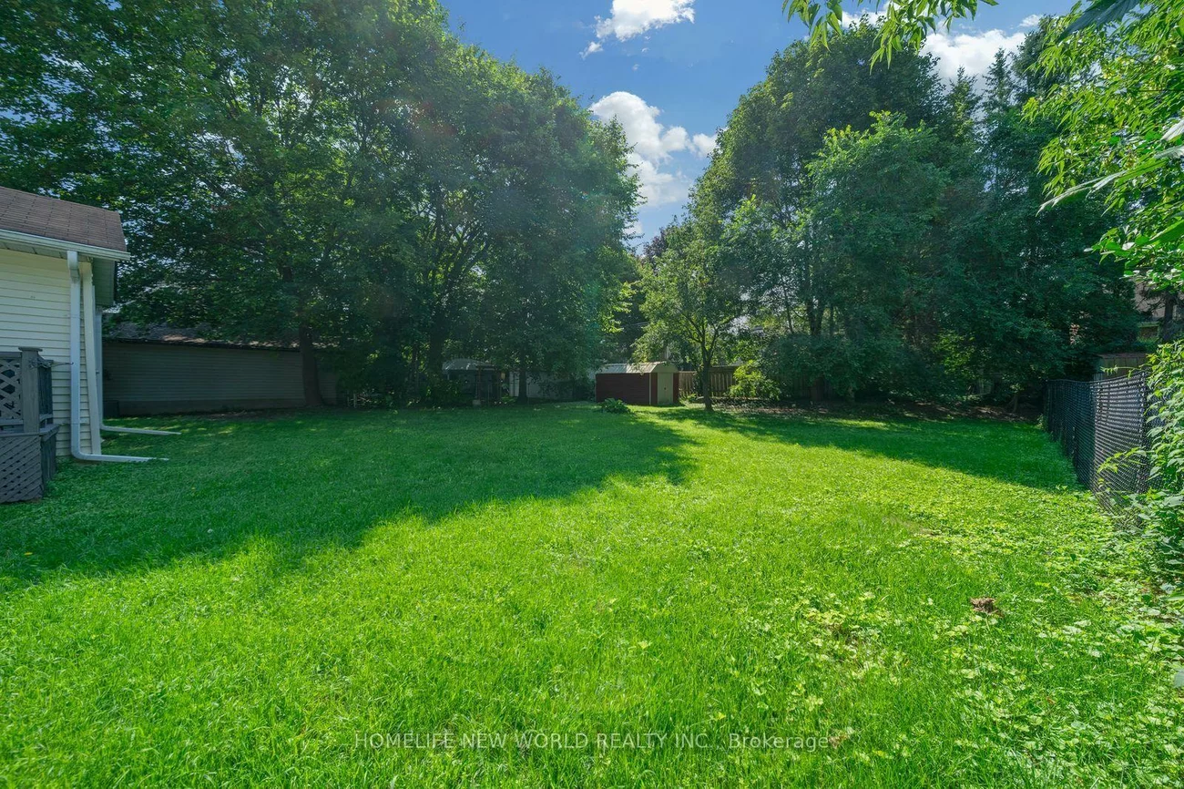 736, Grace, Gorham-College Manor, Newmarket