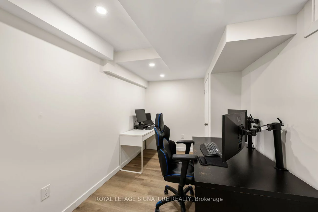 804, Sisler, Summerhill Estates, Newmarket
