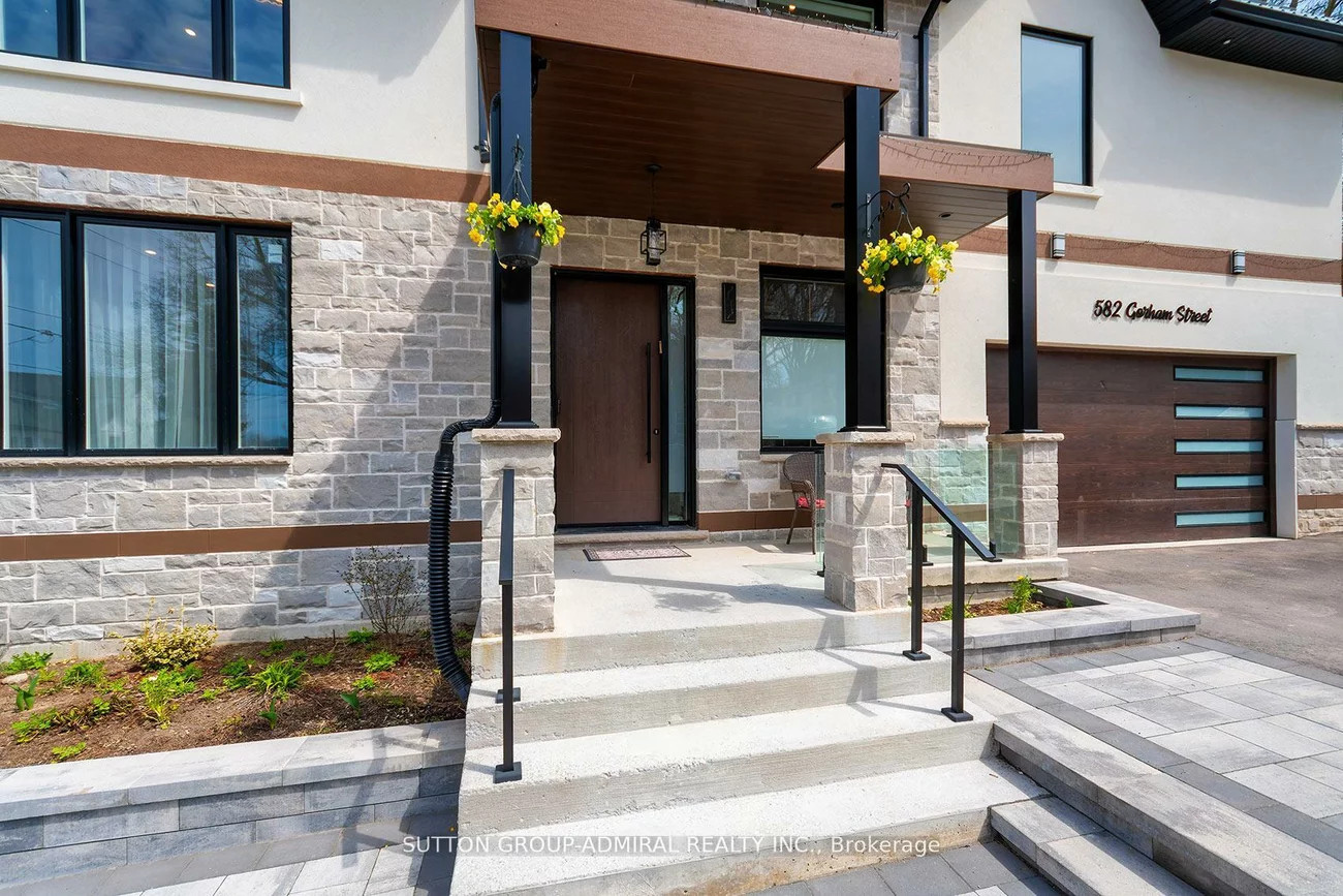 582, Gorham, Gorham-College Manor, Newmarket