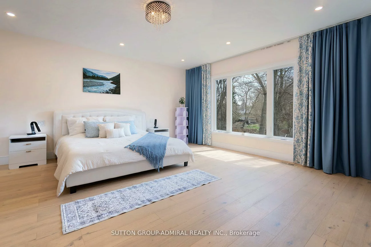 582, Gorham, Gorham-College Manor, Newmarket