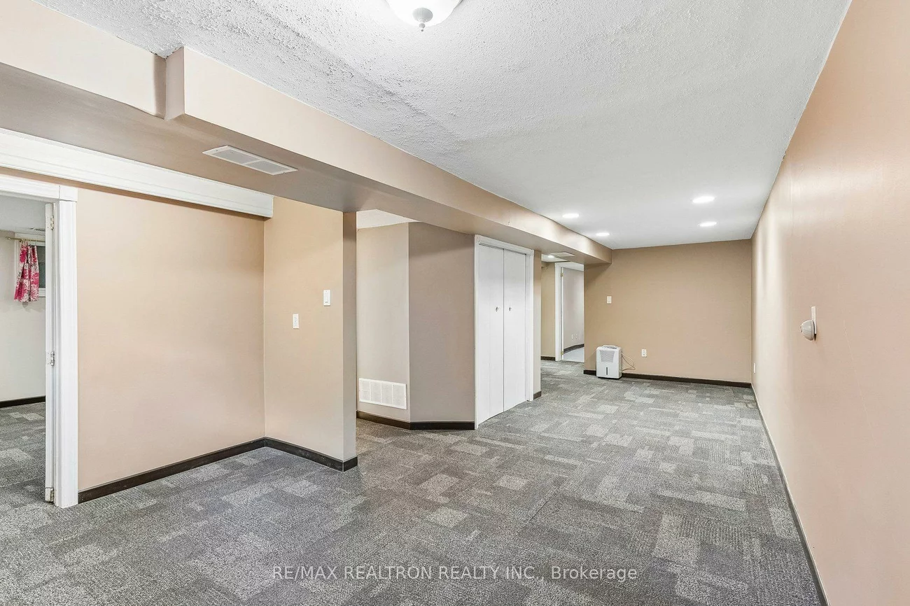 957, JANETTE, Huron Heights-Leslie Valley, Newmarket