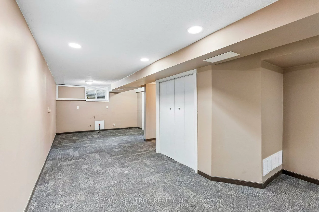 957, JANETTE, Huron Heights-Leslie Valley, Newmarket